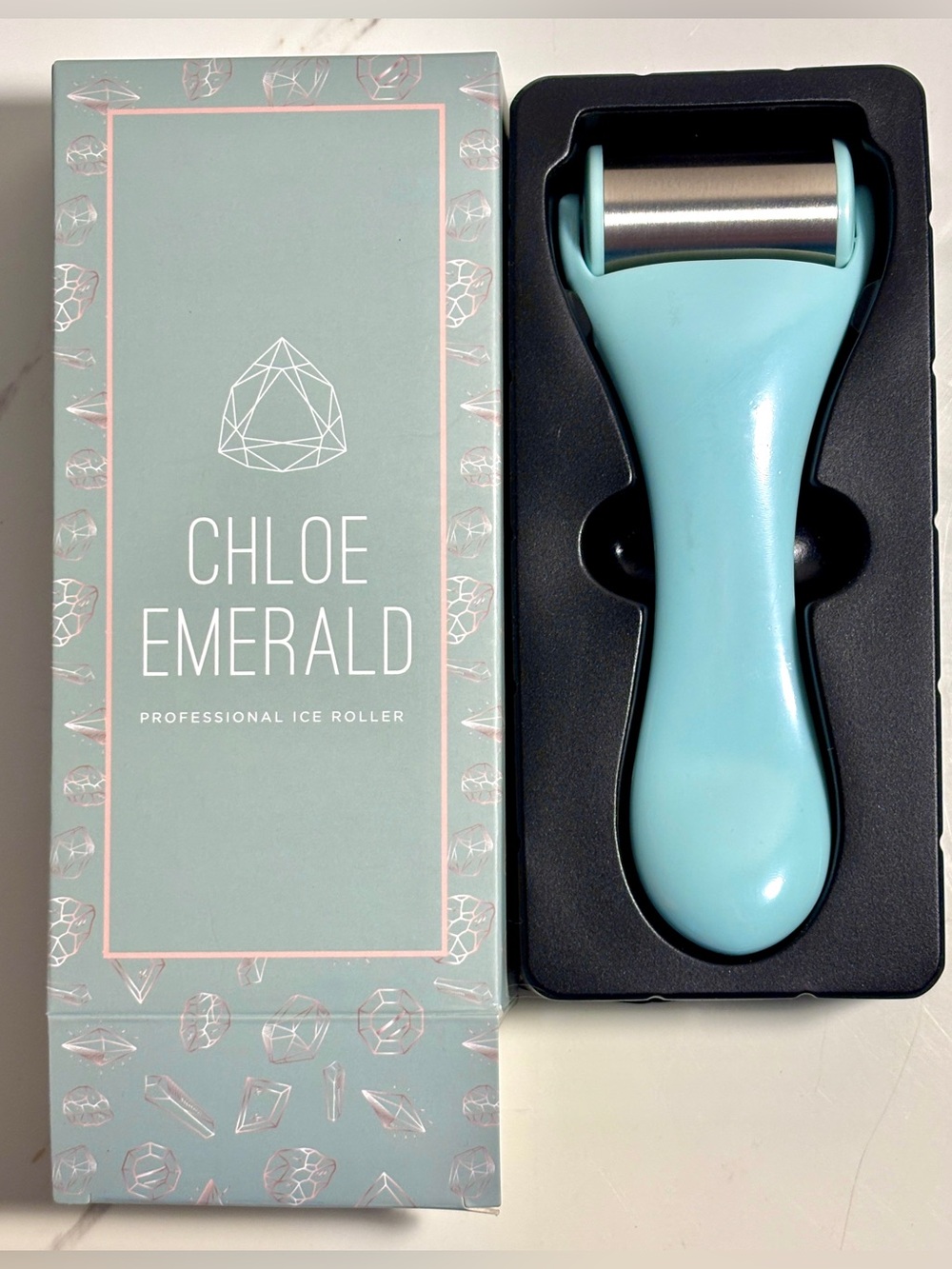 Chloe Emerald Professional Ice Roller for Face and Body Cold Therapy New in Box